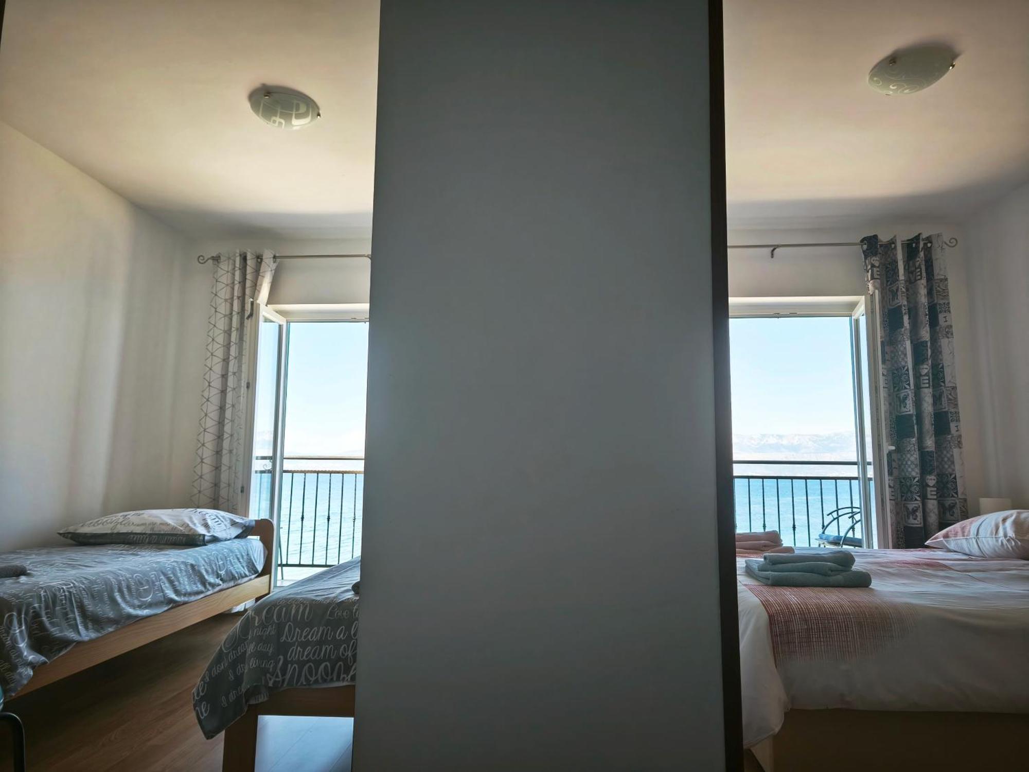 Holiday Home Lucica Сутиван Екстериор снимка