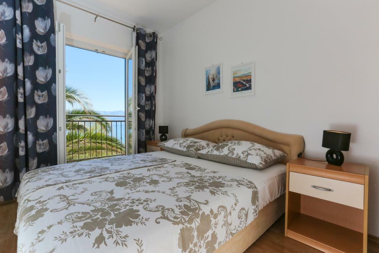 Holiday Home Lucica Сутиван Екстериор снимка